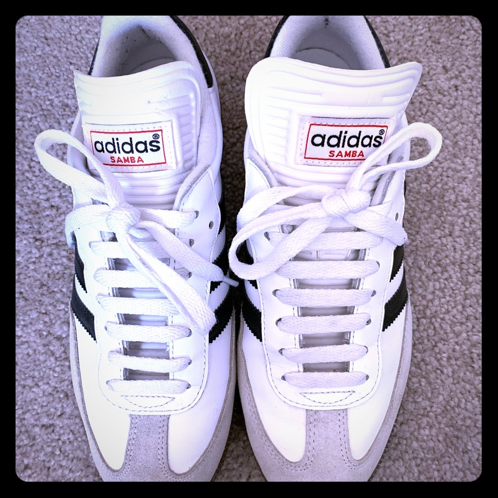 Men’s Adidas Sambas size 7.5